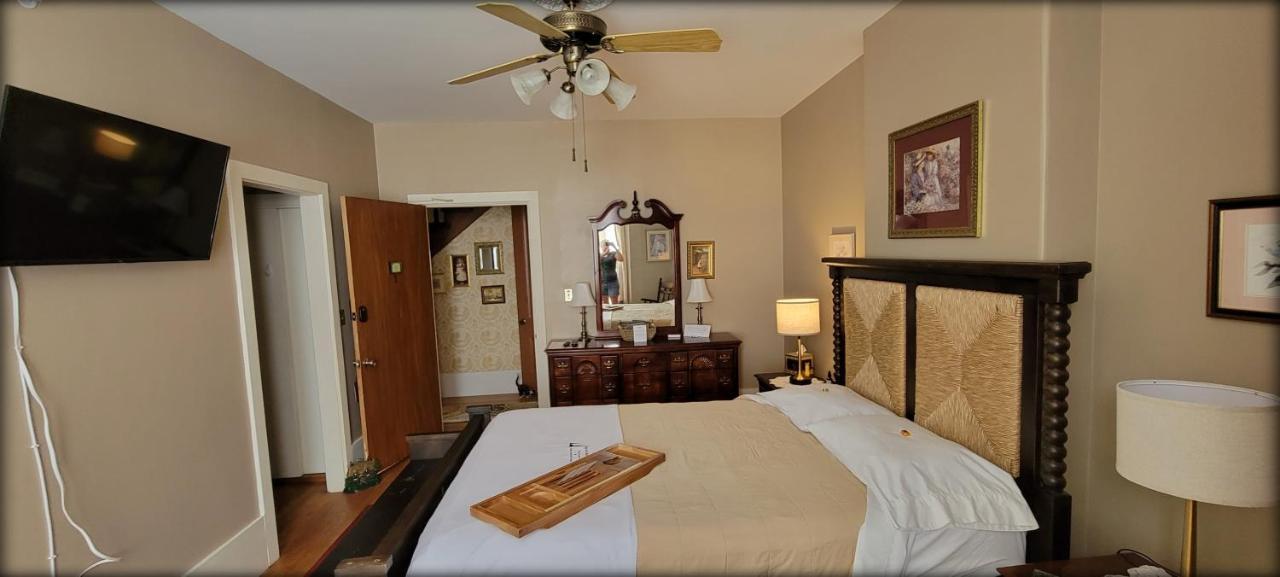 Inn At The Agora Lewiston Exterior photo