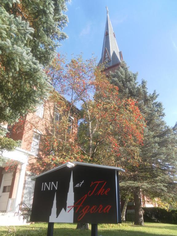 Inn At The Agora Lewiston Room photo